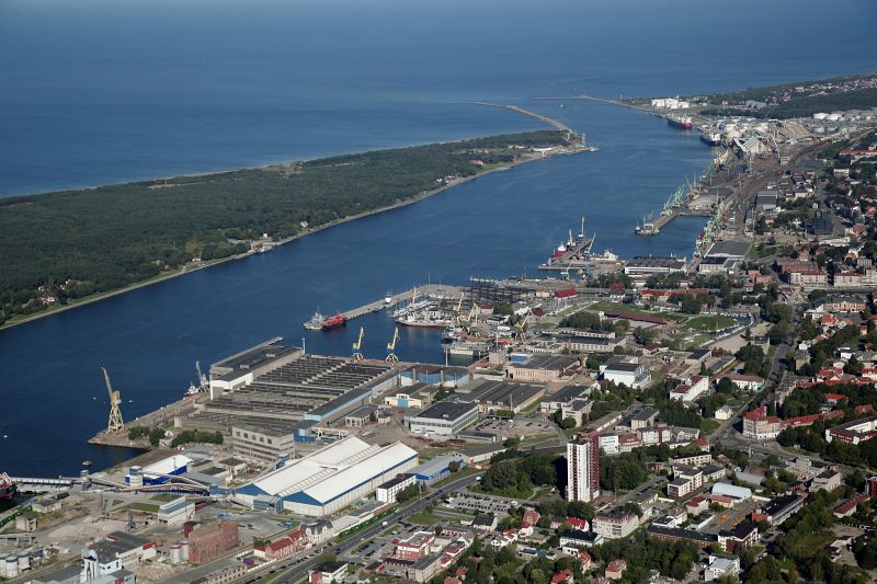 Review of cargo handling in Klaipeda seaport, at Butingės terminal and other eastern coast Baltic se...